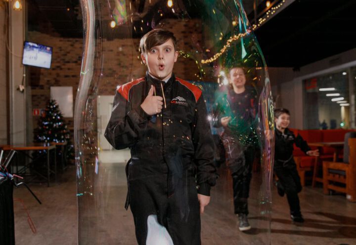 Яркие дни рождения
для взрослых и детей